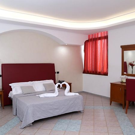 Hotel Stefano A Melito Melito di Napoli Zewnętrze zdjęcie