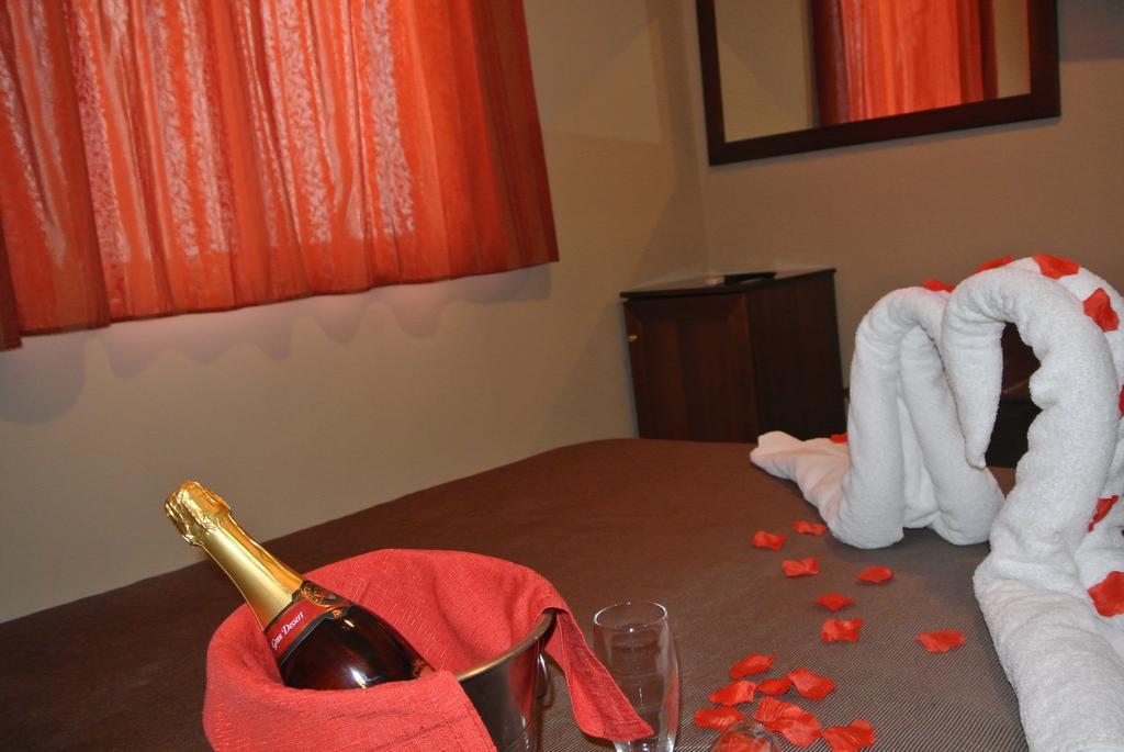 Hotel Stefano A Melito Melito di Napoli Zewnętrze zdjęcie