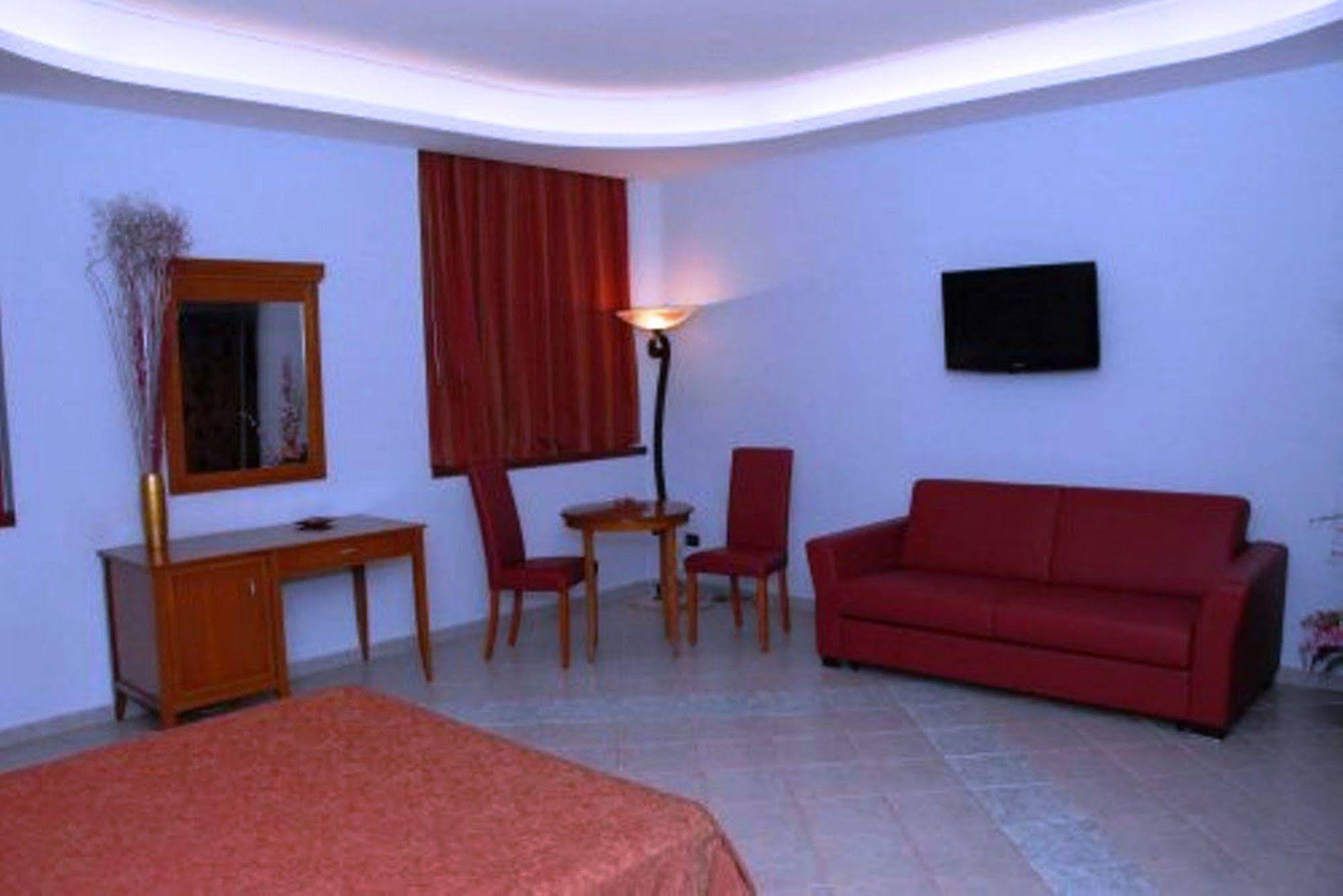 Hotel Stefano A Melito Melito di Napoli Zewnętrze zdjęcie